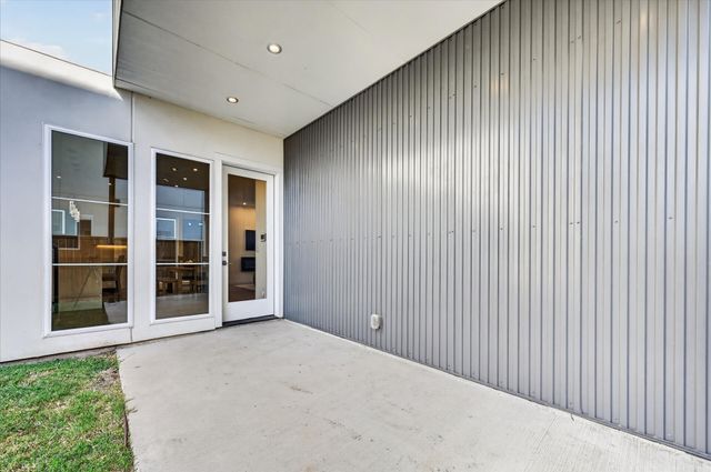 834 Mcbroom Street, Dallas, TX 75212