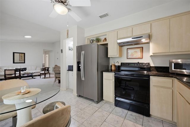 41 BLAKEPORT LANE, Palm Coast, FL 32137