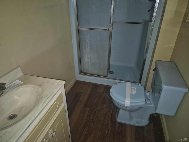 404 Darrell Lane, Hurt, VA 24563