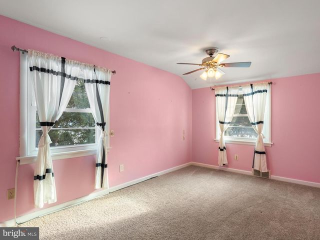 405 REVERE RD, Lafayette Hill, PA 19444