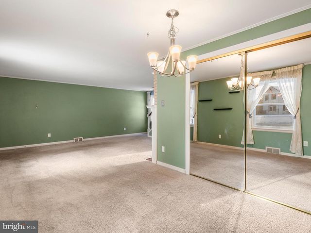 405 REVERE RD, Lafayette Hill, PA 19444