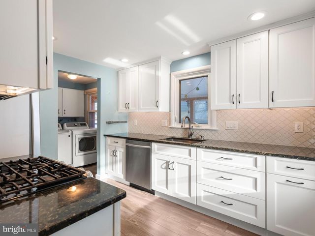 405 REVERE RD, Lafayette Hill, PA 19444