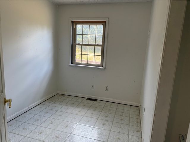 4265 South Holley Road, Clarendon, NY 14470