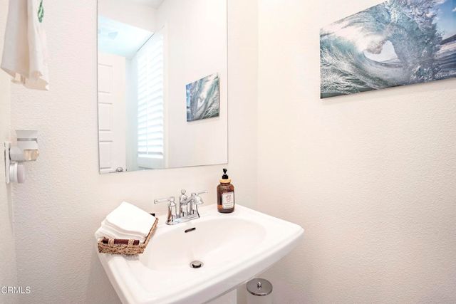501 Winchester Drive, Oxnard, CA 93036