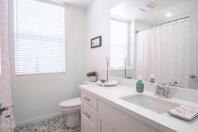 501 Winchester Drive, Oxnard, CA 93036
