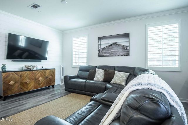 501 Winchester Drive, Oxnard, CA 93036