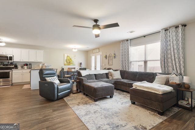 138 Charleston Lane, Milner, GA 30257