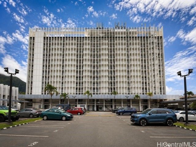 46-283 Kahuhipa Street C1201, Kaneohe, HI 96744