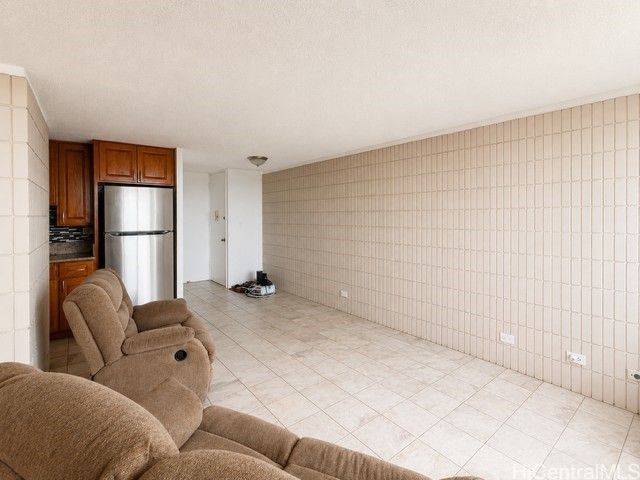 46-283 Kahuhipa Street C1201, Kaneohe, HI 96744