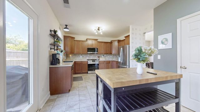 2380 Merluna Drive, Lexington, KY 40511