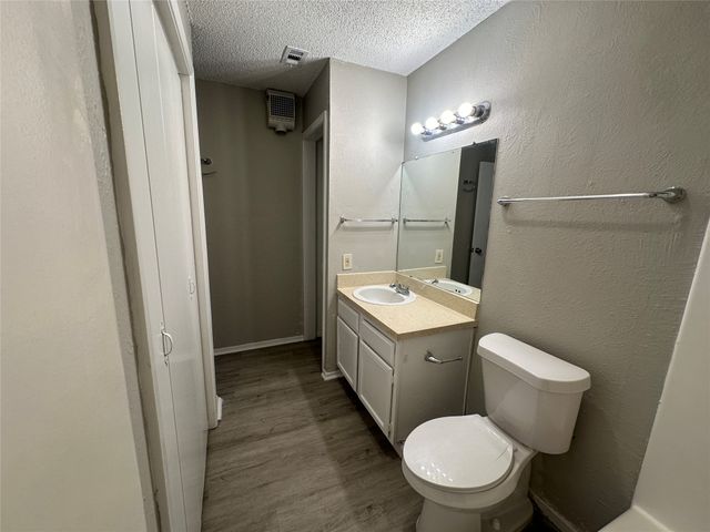 9696 Walnut Street 1202, Dallas, TX 75243