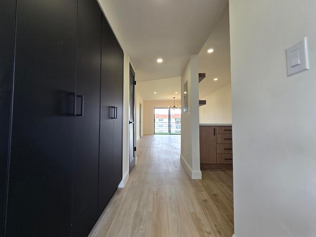 3001 Sunrise Lakes Drive E 303, Sunrise, FL 33322