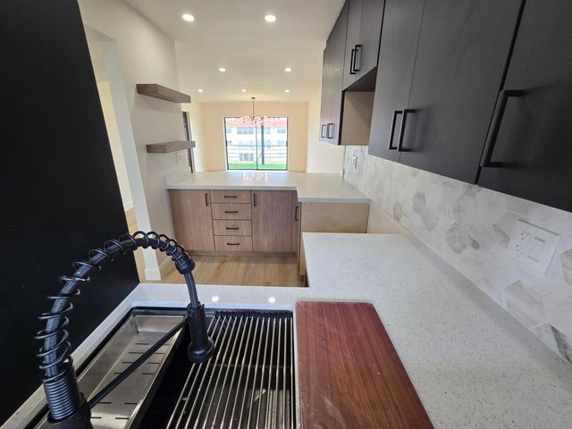 3001 Sunrise Lakes Drive E 303, Sunrise, FL 33322