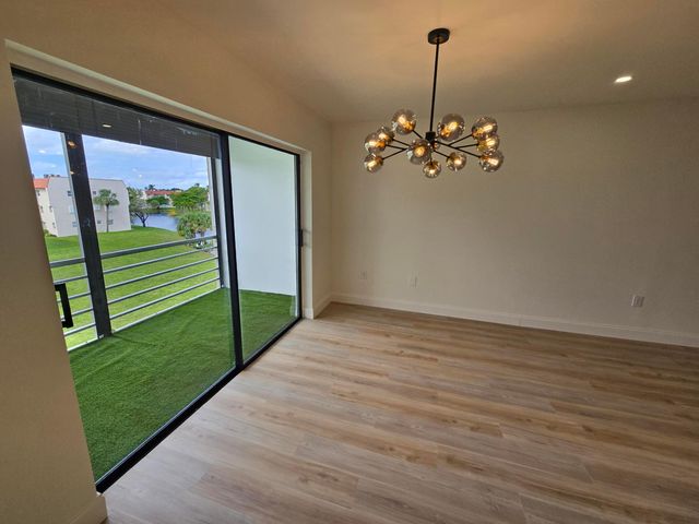 3001 Sunrise Lakes Drive E 303, Sunrise, FL 33322
