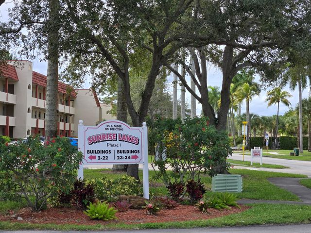 3001 Sunrise Lakes Drive E 303, Sunrise, FL 33322