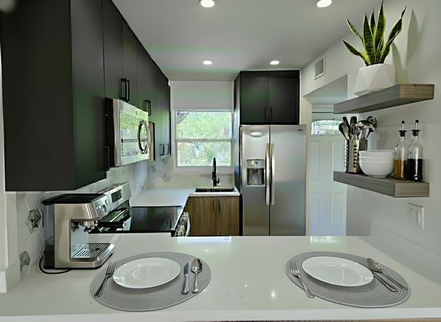 3001 Sunrise Lakes Drive E 303, Sunrise, FL 33322