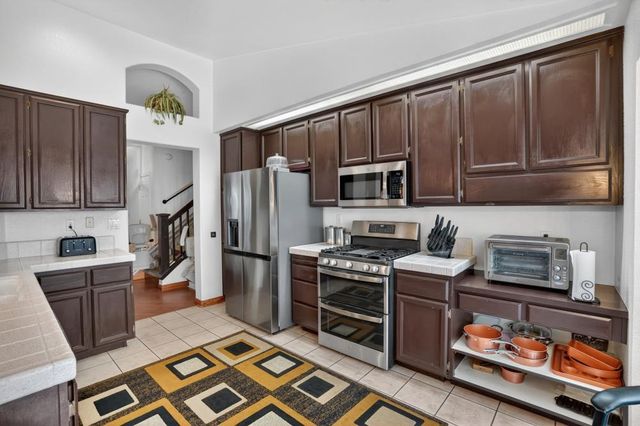 6510 Kenbridge St, Elk Grove, CA 95758