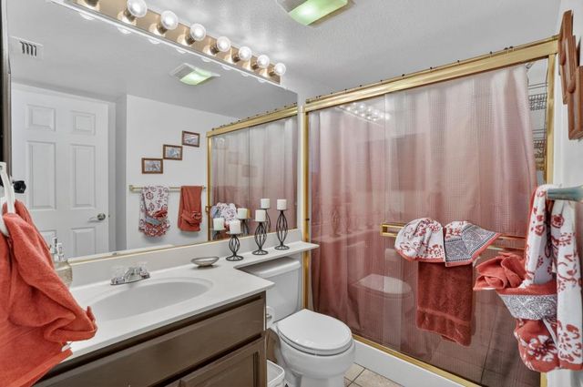 6510 Kenbridge St, Elk Grove, CA 95758