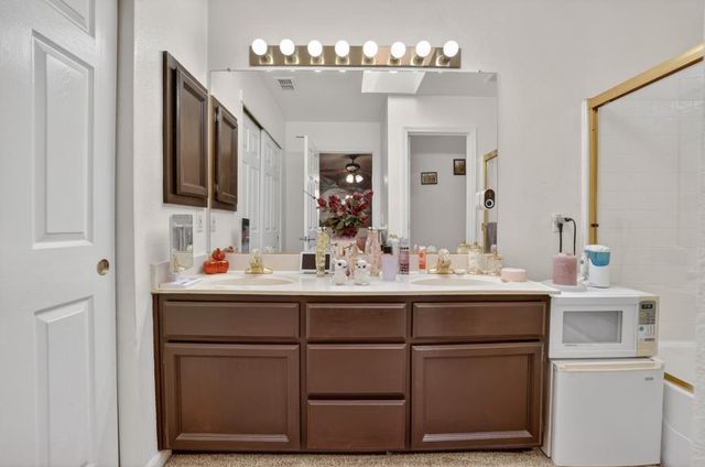 6510 Kenbridge St, Elk Grove, CA 95758