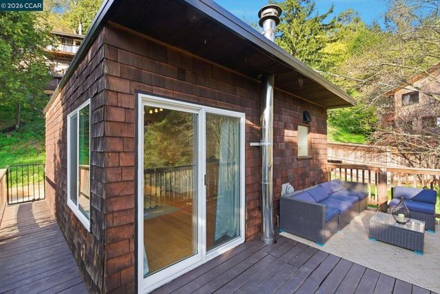 3382 Dwight Way, Berkeley, CA 94704