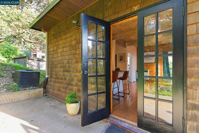 3382 Dwight Way, Berkeley, CA 94704