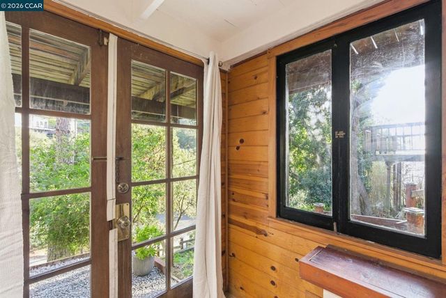 3382 Dwight Way, Berkeley, CA 94704