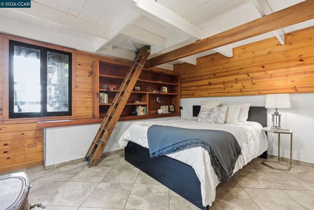 3382 Dwight Way, Berkeley, CA 94704