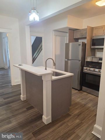 162 T ST NE, Washington, DC 20002