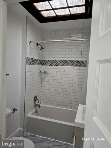 162 T ST NE, Washington, DC 20002