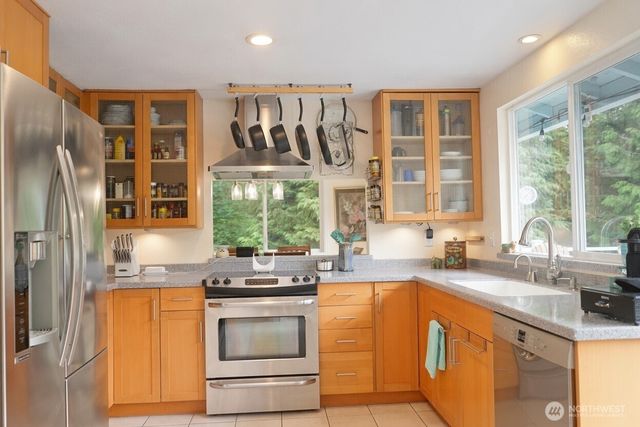 7733 Redstart Drive SE, Olympia, WA 98513