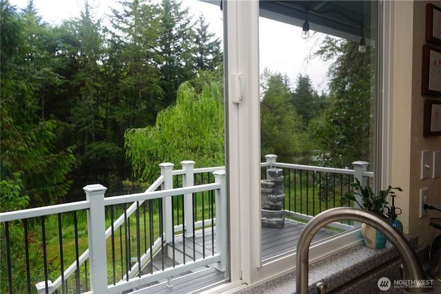 7733 Redstart Drive SE, Olympia, WA 98513