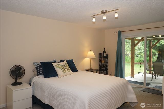 7733 Redstart Drive SE, Olympia, WA 98513