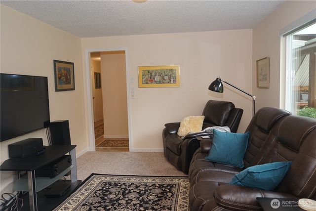7733 Redstart Drive SE, Olympia, WA 98513