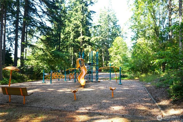 7733 Redstart Drive SE, Olympia, WA 98513
