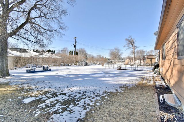 718 Stearns Avenue, Paynesville, MN 56362