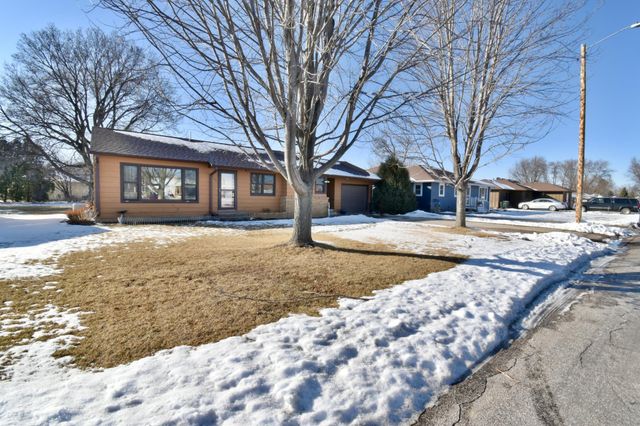 718 Stearns Avenue, Paynesville, MN 56362