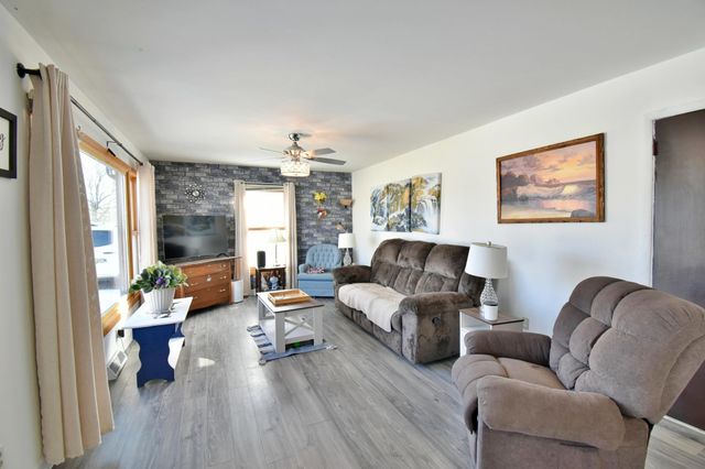 718 Stearns Avenue, Paynesville, MN 56362