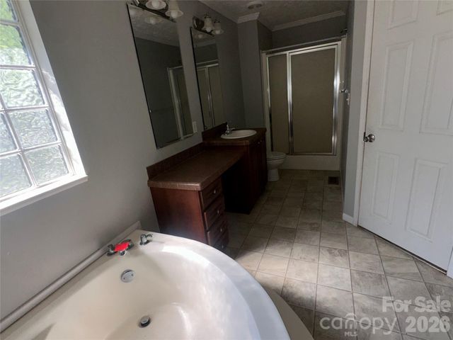 2410 Annwood Court, Newton, NC 28658