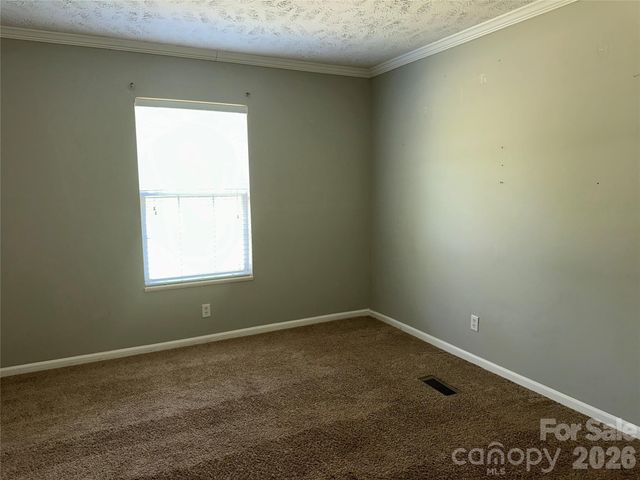 2410 Annwood Court, Newton, NC 28658
