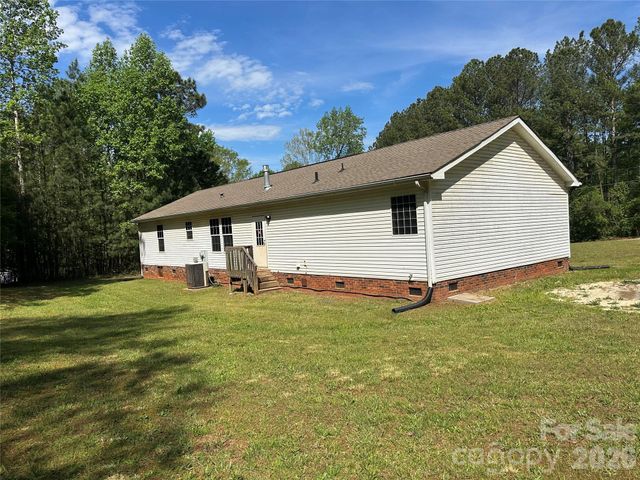 2410 Annwood Court, Newton, NC 28658