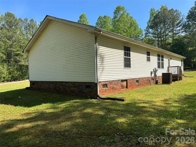 2410 Annwood Court, Newton, NC 28658