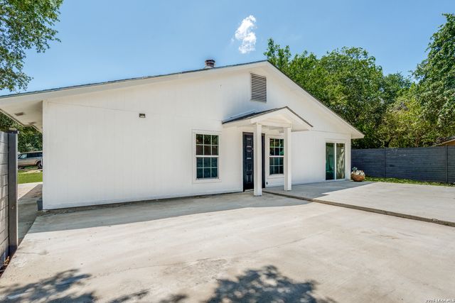 4915 NUTHATCH ST, San Antonio, TX 78217