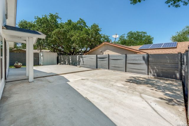 4915 NUTHATCH ST, San Antonio, TX 78217