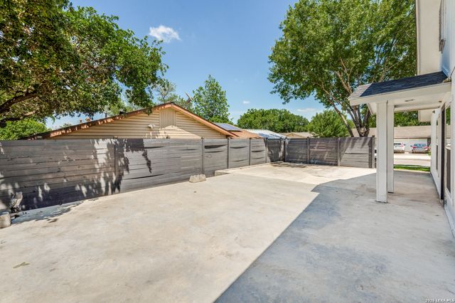 4915 NUTHATCH ST, San Antonio, TX 78217