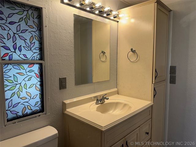 163 Timberline Drive, Mead, OK 73449