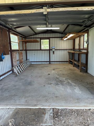 163 Timberline Drive, Mead, OK 73449