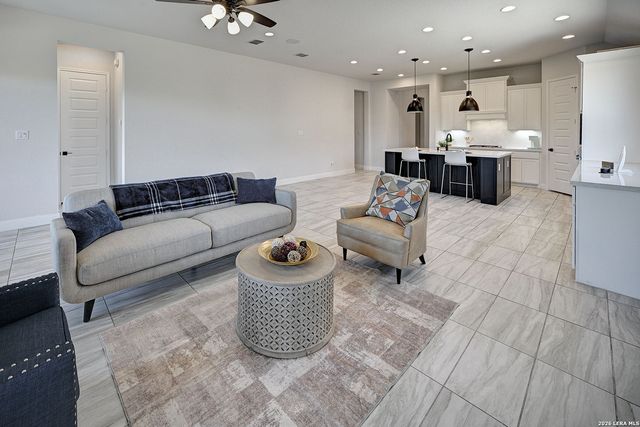 24118 Sidehill Lie, San Antonio, TX 78261