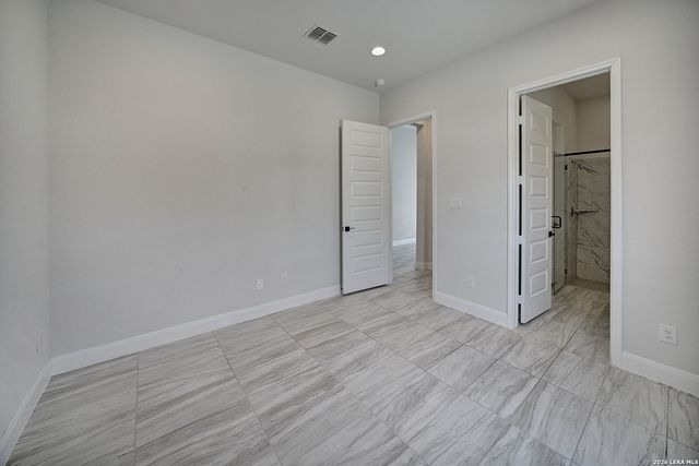 24118 Sidehill Lie, San Antonio, TX 78261