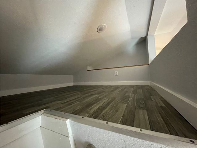 408 East North, Bryan, TX 77801