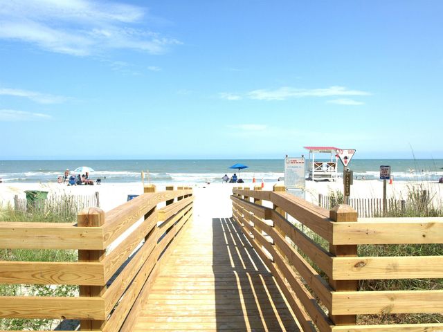 7000 Ocean Blvd. N # 327, Myrtle Beach, SC 29572